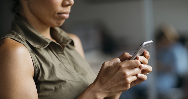 How to Craft Useful, Student-Centered Social Media Policies